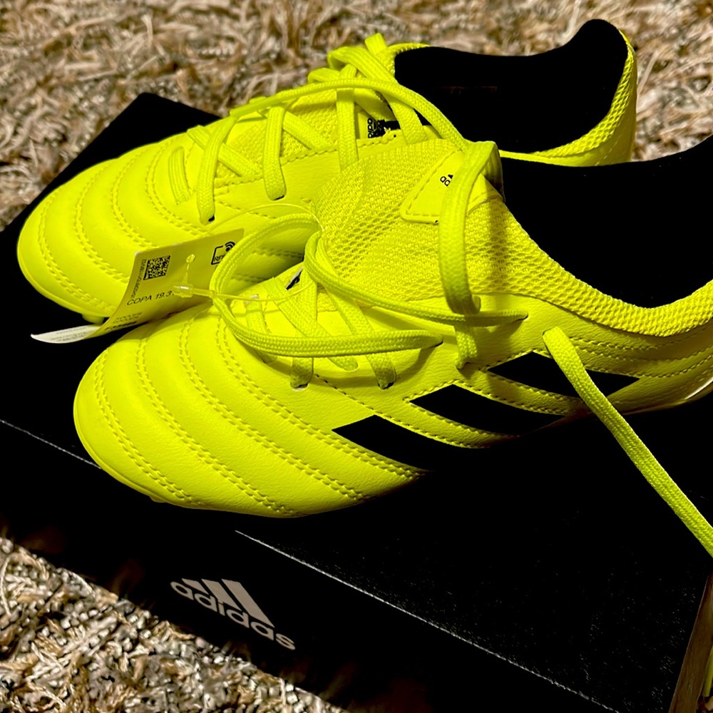 ADIDAS